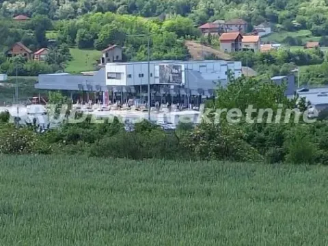 Zemljište in Vrčin