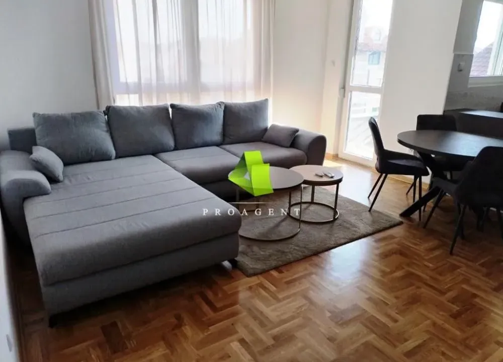Rent, one bedroom apartment, 50m², Pantelej, Niš