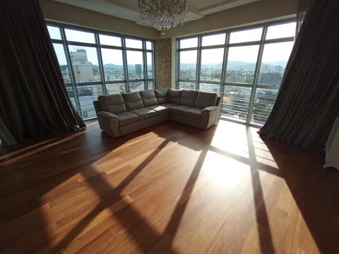 Sale, three bedroom apartment, 270m², Centar, Podgorica - image 9