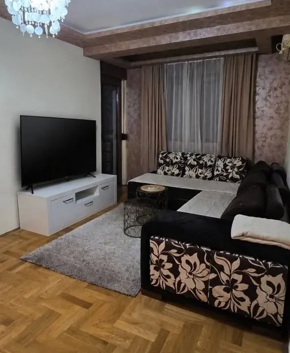 Rent, one bedroom apartment, 40m², Stari Aerodrom, Podgorica