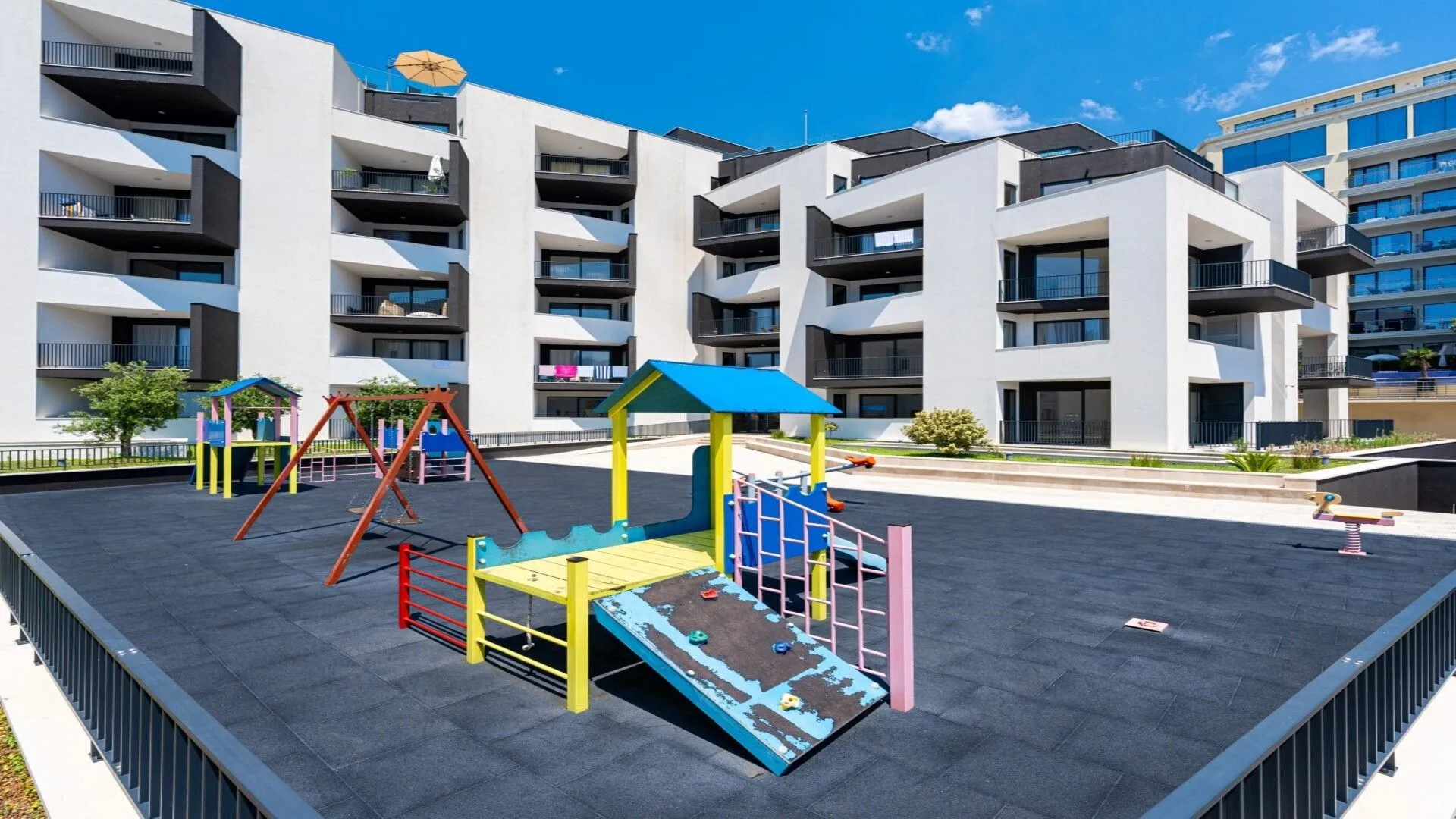 Prodaja, jednosoban stan, 69m², Bečići, Budva