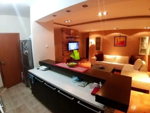 Rent, four bedroom apartment, 115m², Medijana, Niš - image 3