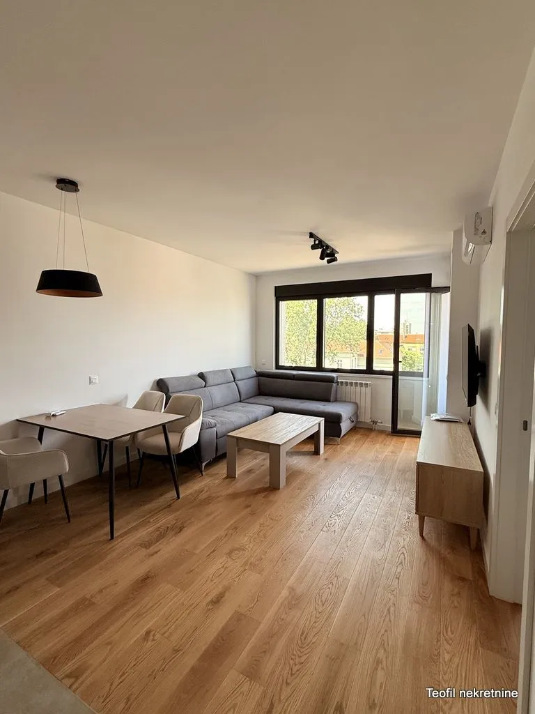 Rent, one bedroom apartment, 40m², Zemun Centar, Zemun Sve Podlokacije
