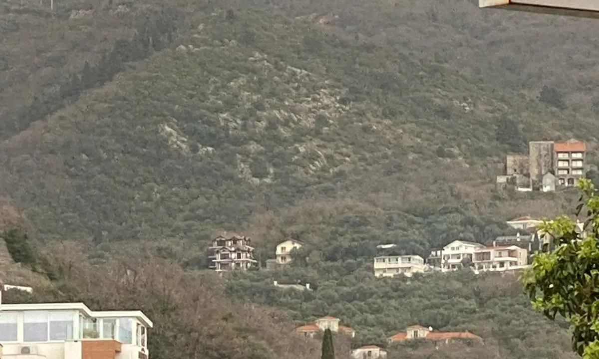 Sale, land lot, 9999m², Bečići, Budva