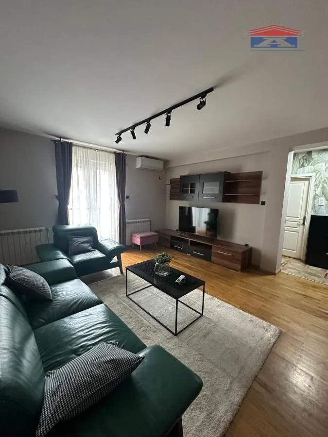 Rent, two bedroom apartment, 48m², Bulevar Oslobodjenja, Novi Sad Sve Podlokacije