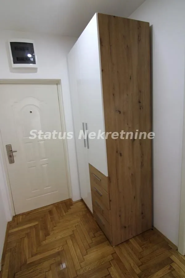 Prodaja, jednosoban stan, 36m², Betanija, Novi Sad Sve Podlokacije