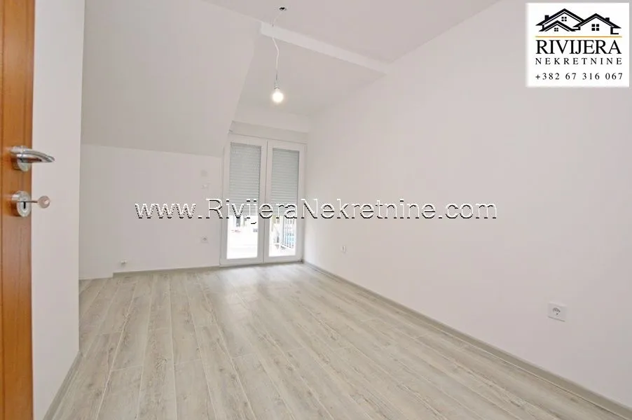 Prodaja, trosoban stan, 115m², Igalo, Herceg Novi