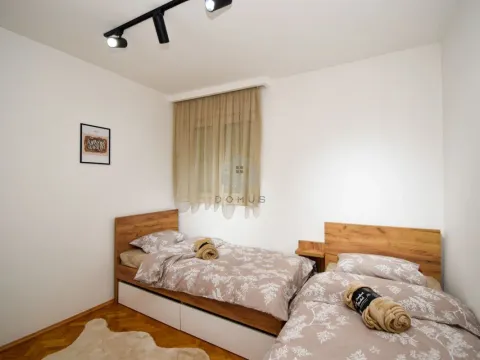 Rent, two bedroom apartment, 65m², Autobuska stanica, Podgorica - image 9