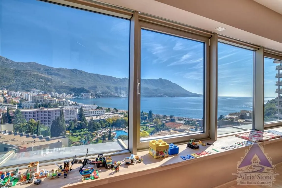 Sale, three bedroom apartment, 167m², Zavala, Budva