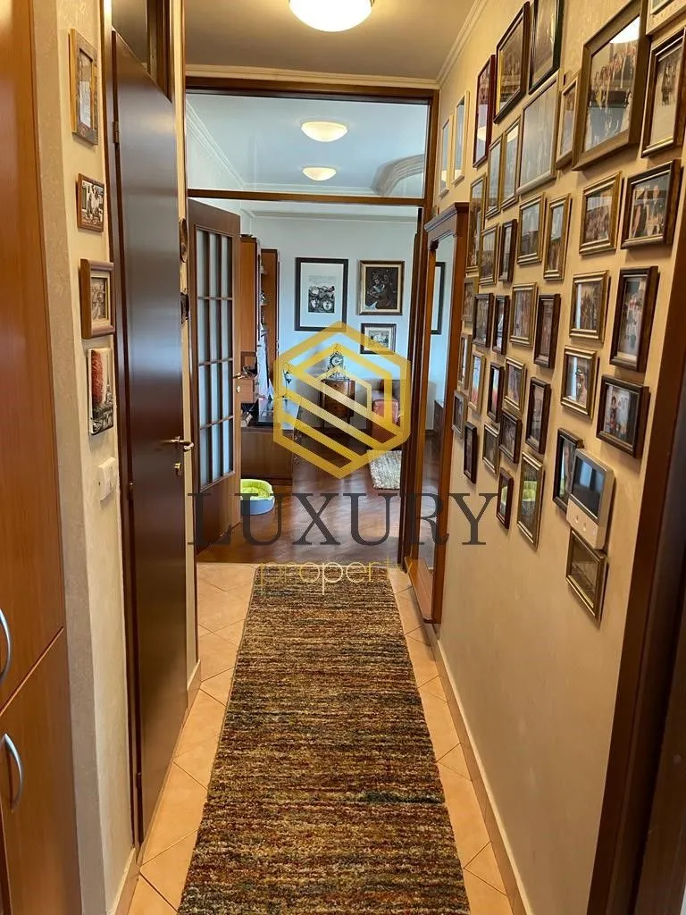 Rent, three bedroom apartment, 130m², Stari Aerodrom, Podgorica