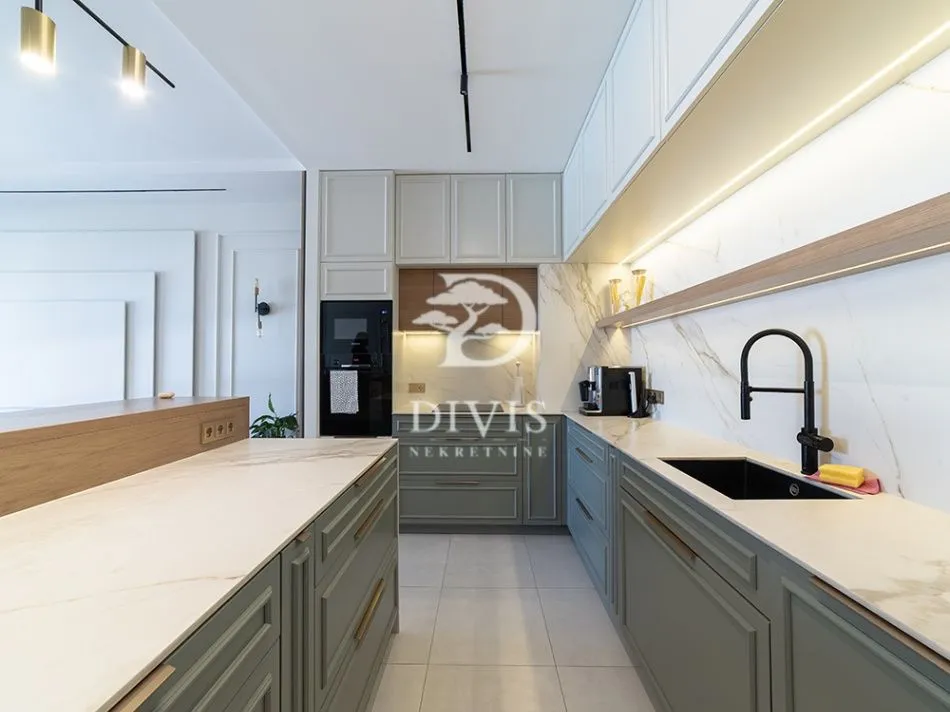 Prodaja, petosoban stan, 165m², Novi Beograd Blok 65, Novi Beograd Sve Podlokacije