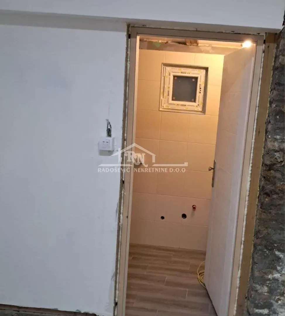 Prodaja, jednosoban stan, 55m², Miljakovac, Rakovica
