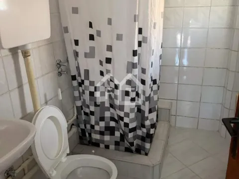Rent, house, 85m², Stari Grad, Beograd - image 16