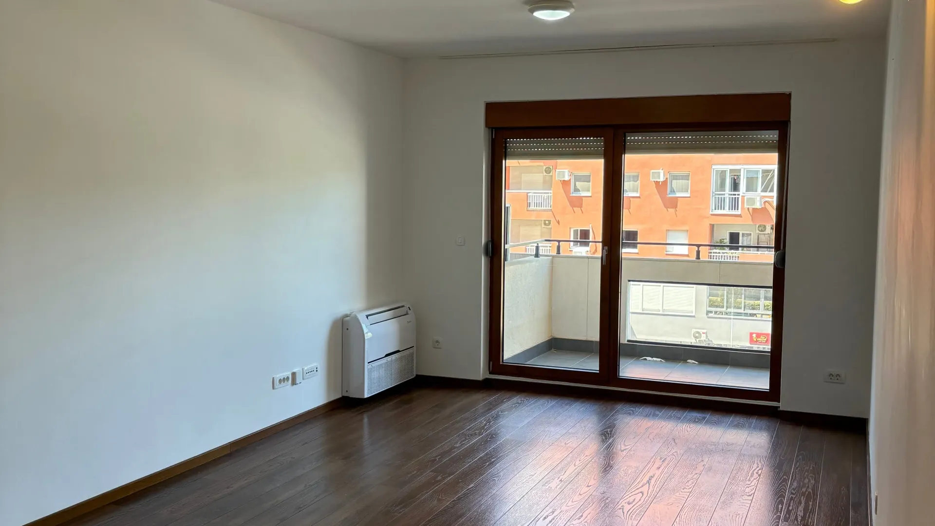 Rent, two bedroom apartment, 69m², Master Kvart, Podgorica