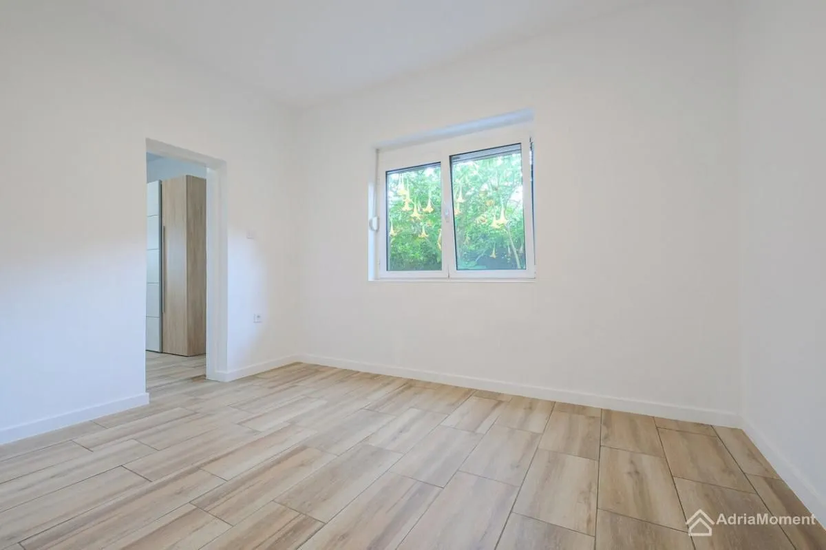 Prodaja, kuća, 118m², Tivat, Crna Gora