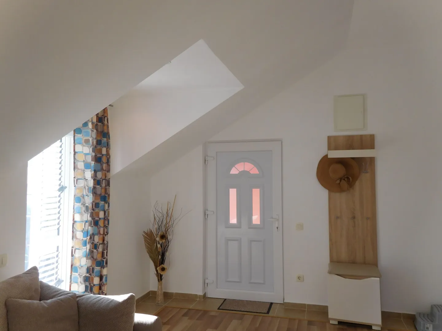 Prodaja, jednosoban stan, 63m², Gošići, Tivat
