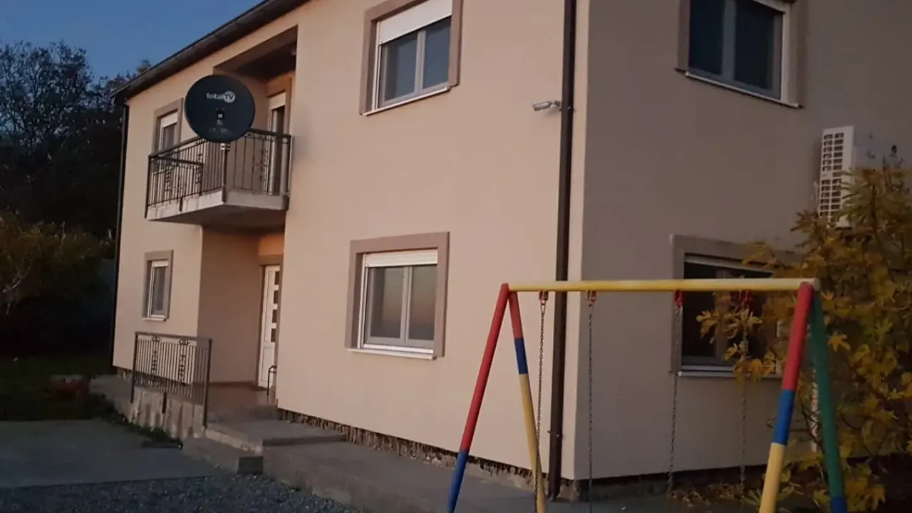 Prodaja, kuća, 250m², Podgorica, Crna Gora