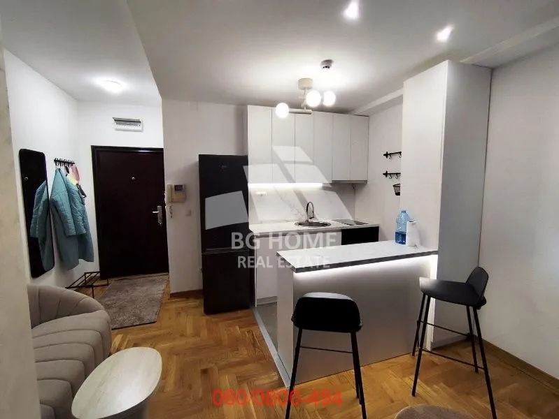 Izdavanje, jednosoban stan, 31m², Đeram Pijaca, Beograd