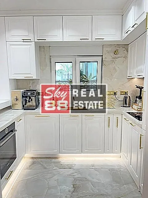 Sale, four bedroom apartment, 175m², Savski Venac, Beograd