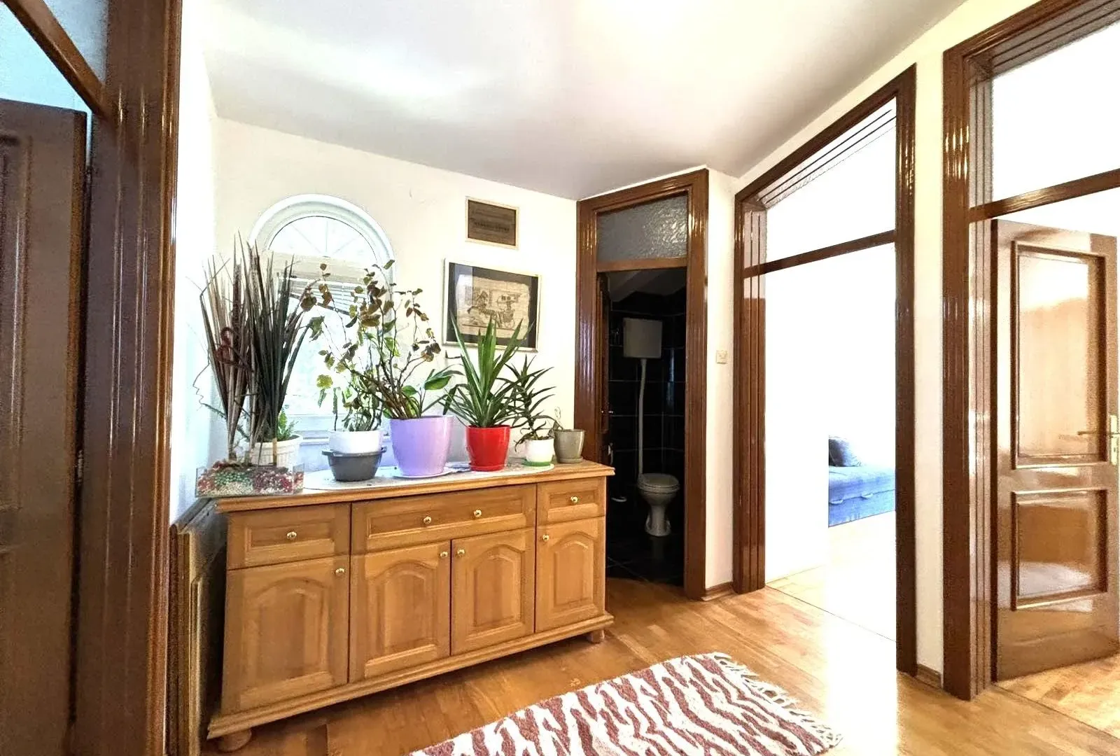 Rent, house, 300m², Zagorič, Podgorica