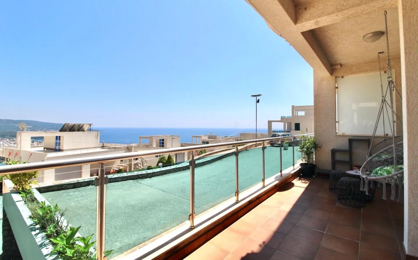 Daily-rent, two bedroom apartment, 100m², Dobre Vode, Bar
