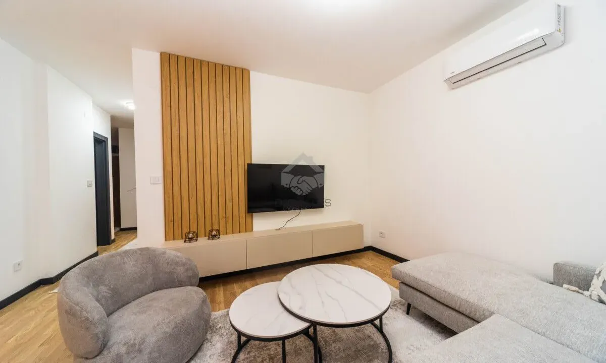 Rent, two bedroom apartment, 60m², Gorica C, Podgorica