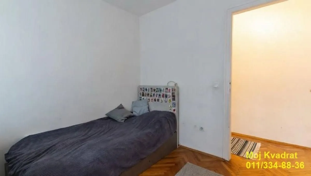 Prodaja, trosoban stan, 69m², Vračar Hram, Vračar Sve Podlokacije