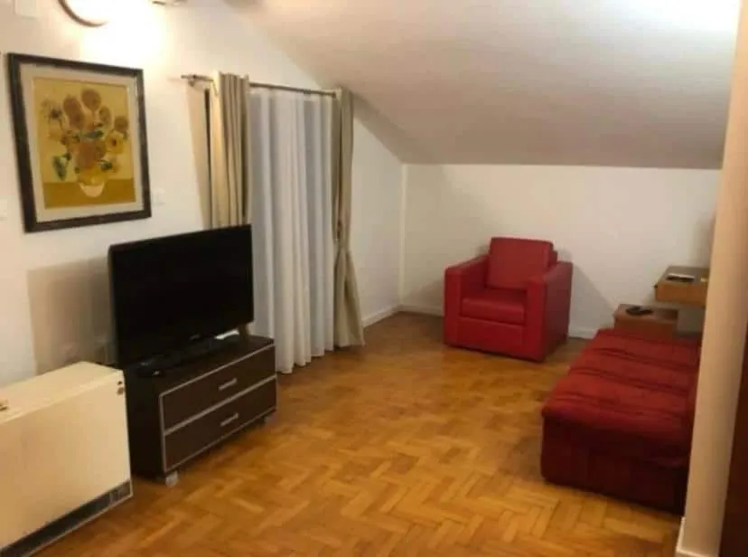 Rent, one bedroom apartment, 71m², Momišići, Podgorica