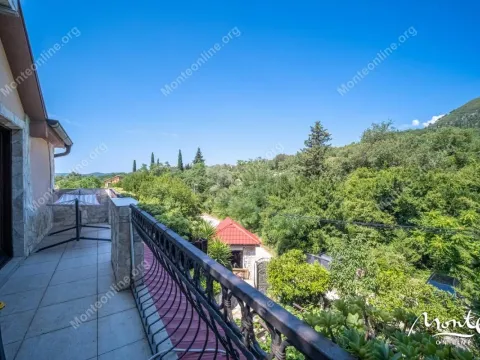 Prodaja, kuća, 130m², Tivat, Crna Gora - image 39
