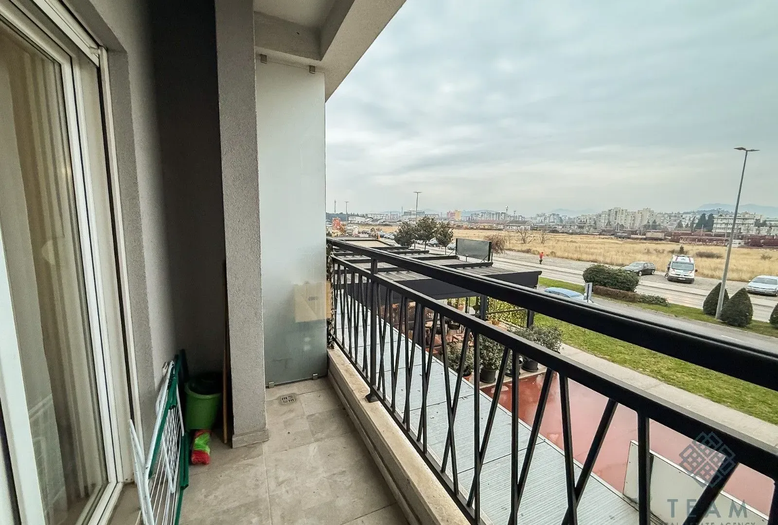 Izdavanje, jednosoban stan, 50m², Stari Aerodrom, Podgorica