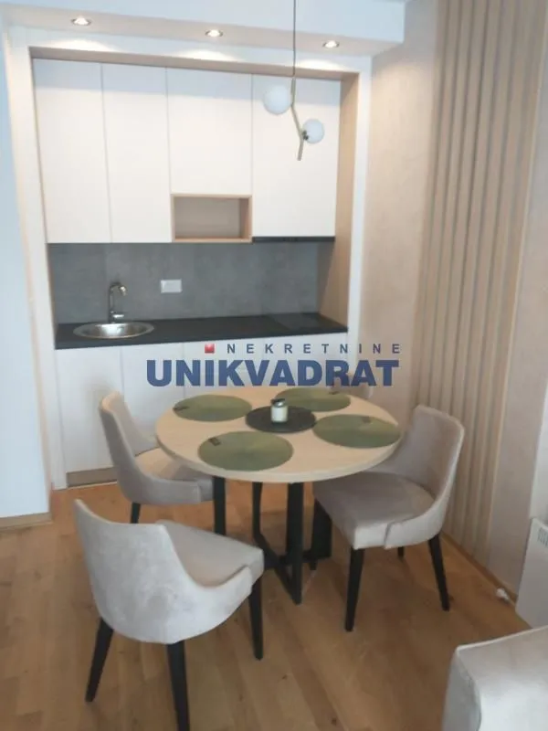 Prodaja, dvosoban stan, 35m², Centar, Čajetina