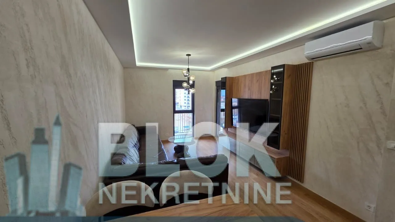 Izdavanje, jednosoban stan, 50m², New City, Podgorica