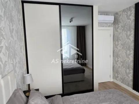 Rent, two bedroom apartment, 58m², Savski Venac, Beograd - image 14
