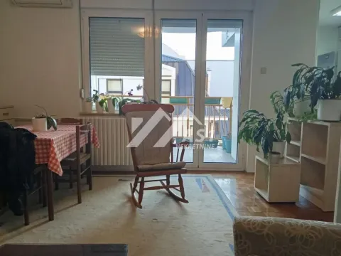 Izdavanje, dvosoban stan, 55m², Adamovićevo Naselje, Novi Sad Sve Podlokacije - image 2