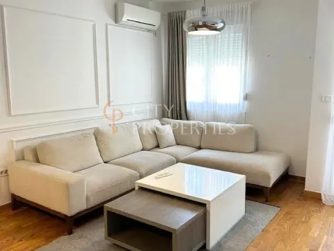 Izdavanje, stan, 45m², City Kvart, Podgorica - image 1