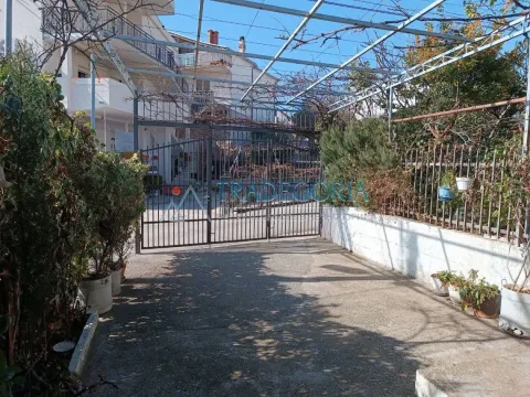 Prodaja, kuća, 160m², Bar, Crna Gora - image 11