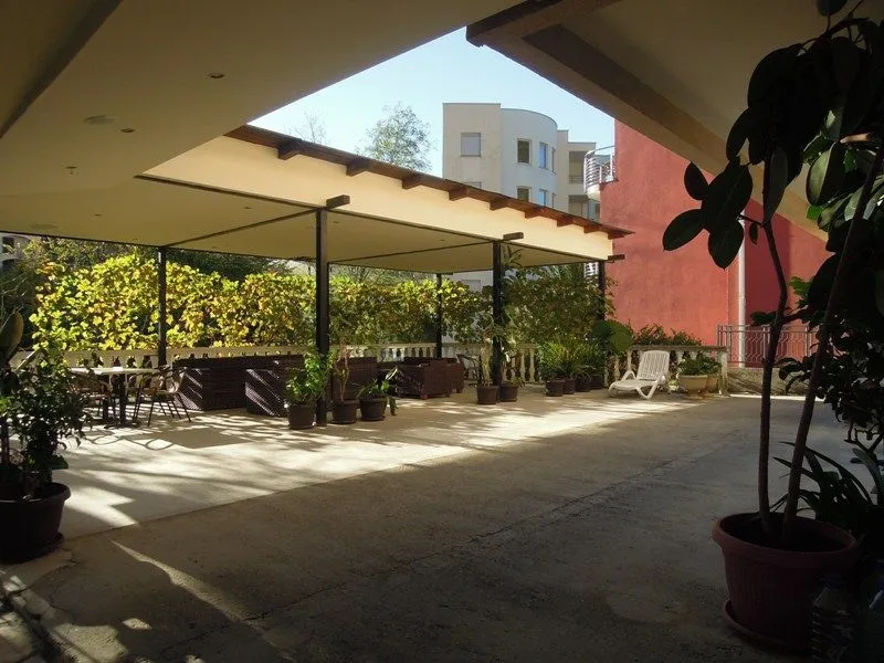 Sale, house, 718m², Bečići, Budva