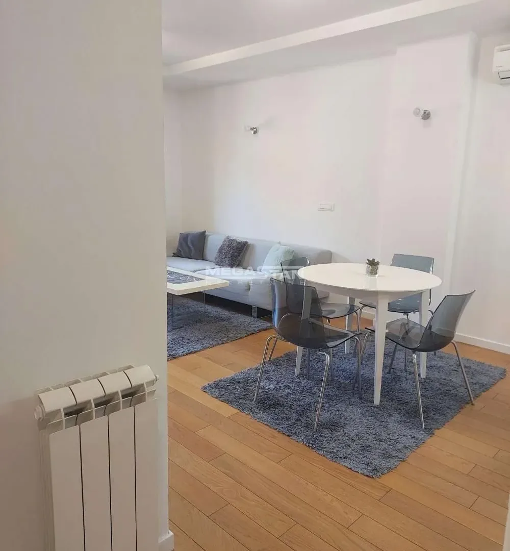 Rent, two bedroom apartment, 60m², Novi Beograd Sve Podlokacije, Beograd