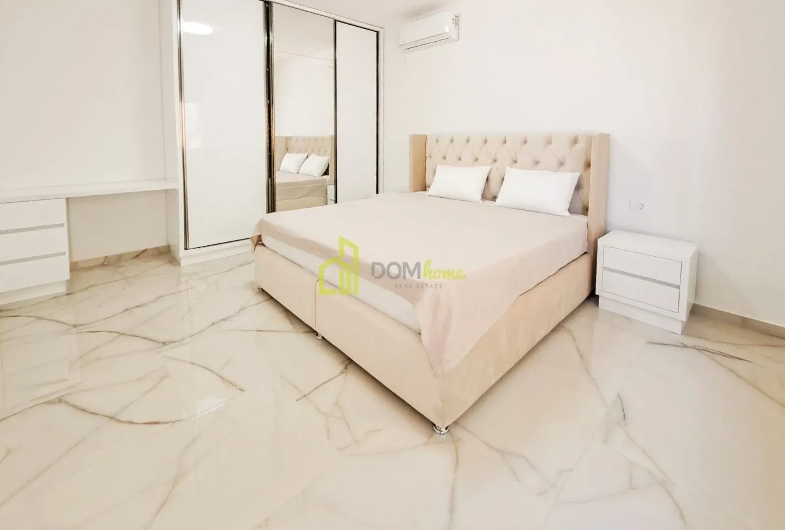 Rent, house, 170m², Bar, Crna Gora