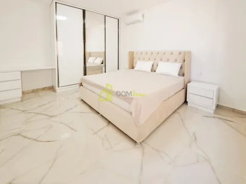 Izdavanje, kuća, 170m², Bar, Crna Gora - image 13