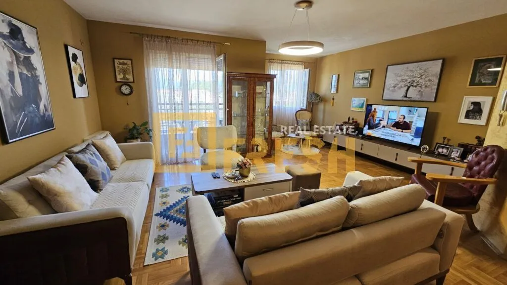 Prodaja, dvosoban stan, 107m², Zabjelo, Podgorica