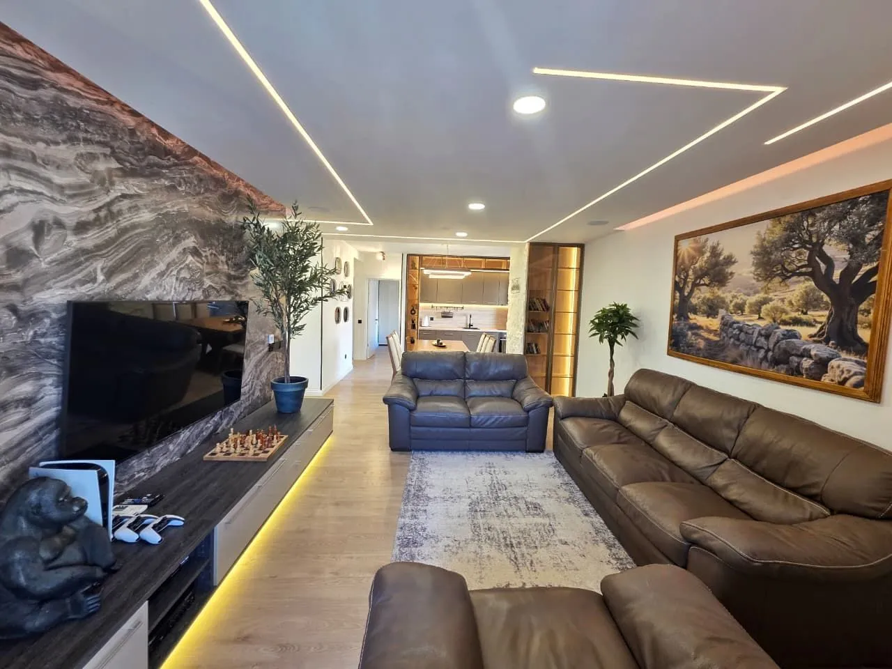 Prodaja, trosoban stan, 106m², Bečići, Budva
