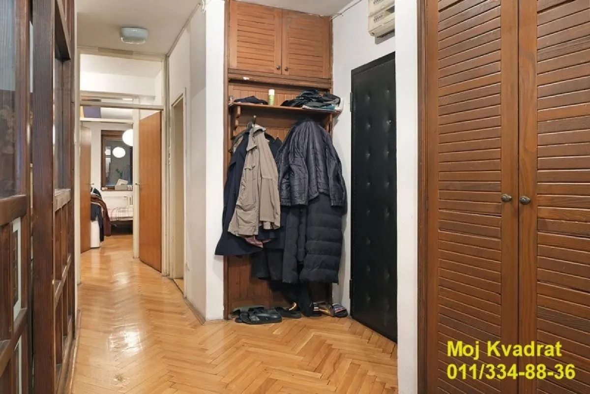 Sale, four bedroom apartment, 137m², Savski Venac, Beograd