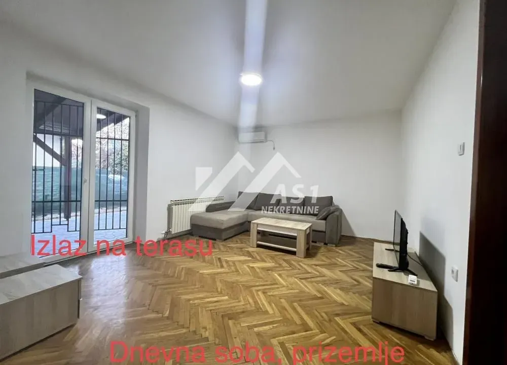 Rent, house, 180m², Tatarsko brdo, Petrovaradin
