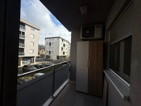 Rent, one bedroom apartment, 46m², Nova Dalmatinska, Podgorica - image 11