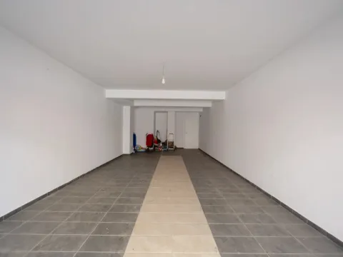 Sale, three bedroom apartment, 222m², Budva, Crna Gora - image 20