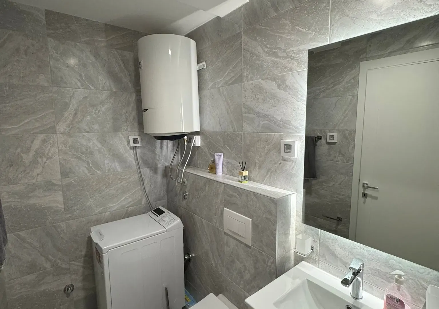 Rent, two bedroom apartment, 66m², Stari Aerodrom, Podgorica