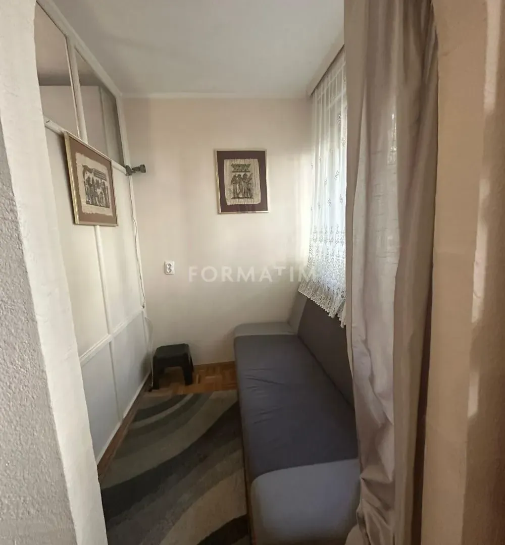 Rent, two bedroom apartment, 56m², Čukarica, Beograd