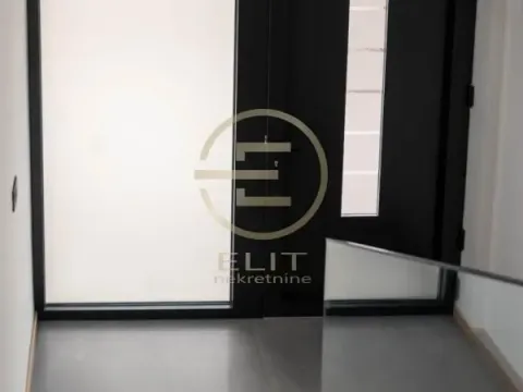 Prodaja, kuća, 210m², Veternik, Novi Sad Sve Podlokacije - image 23