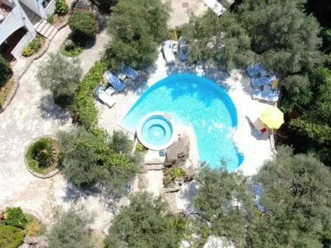 Sale, one bedroom apartment, 28m², Bečići, Budva - image 20